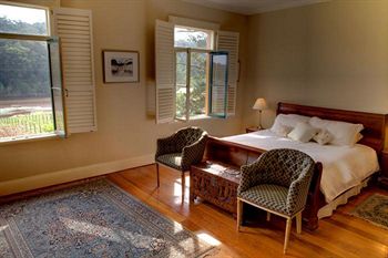 Tizzana Winery Bed & Breakfast - Accommodation Gladstone 12