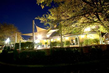 Macquarie Inn - Accommodation Gladstone 5