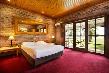 Macquarie Inn - Accommodation Gladstone 36