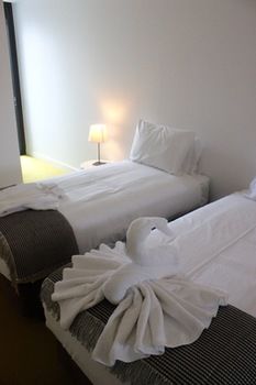 Apartments Melbourne Domain - Docklands - Accommodation Gladstone 44