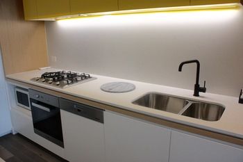 Apartments Melbourne Domain - Docklands - Accommodation Gladstone 49
