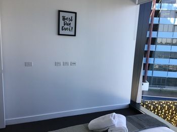 Apartments Melbourne Domain - Docklands - Accommodation Gladstone 54