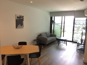 Apartments Melbourne Domain - Docklands - Accommodation Gladstone 64