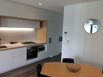 Apartments Melbourne Domain - Docklands - Accommodation Gladstone 66