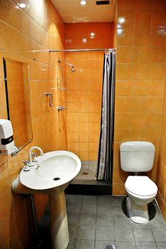 Jackaroo Hostel Sydney - Accommodation Gladstone 6