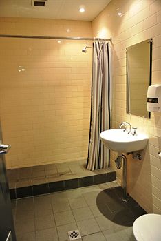 Jackaroo Hostel Sydney - Accommodation Gladstone 8