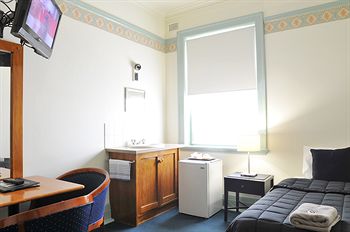 Hotel Gosford - Accommodation Gladstone 14