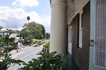 Hotel Gosford - Accommodation Gladstone 23