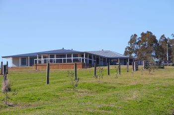 H Boutique Hotel - Accommodation Gladstone 47