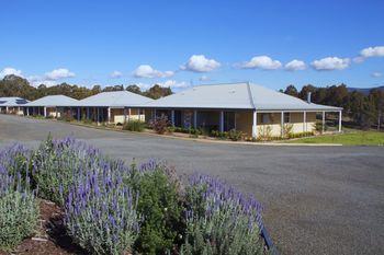 H Boutique Hotel - Accommodation Gladstone 60