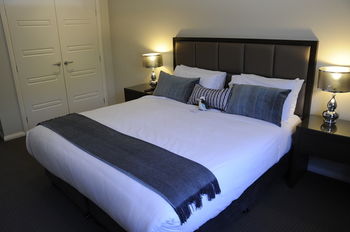 Riverside Oaks Golf Resort - Accommodation Gladstone 19