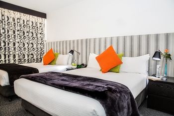 Adara East Melbourne - Accommodation Gladstone 4