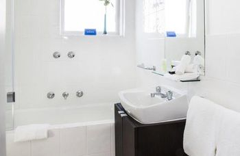 Adara East Melbourne - Accommodation Gladstone 14