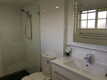 Best Western Bluegum Motel - Accommodation Gladstone 2