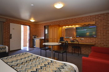 Best Western Bluegum Motel - Accommodation Gladstone 24
