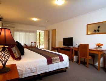 Foothills Conference Centre - Accommodation Gladstone 15
