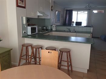 Australian Home Away @ Box Hill 21 - Accommodation Gladstone 7