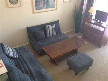 Australian Home Away @ Box Hill 21 - Accommodation Gladstone 8