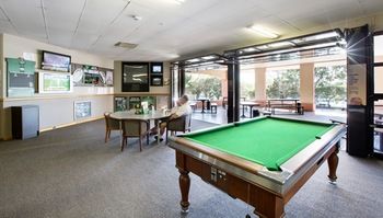 Golfview Hotel - Accommodation Gladstone 14