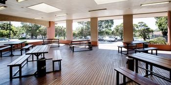 Golfview Hotel - Accommodation Gladstone 18