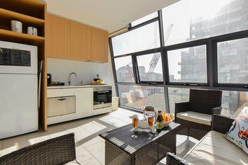 Apartments Of Melbourne Northbank - Accommodation Gladstone 4