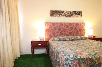 Carnegie Motor Inn - Accommodation Gladstone 5