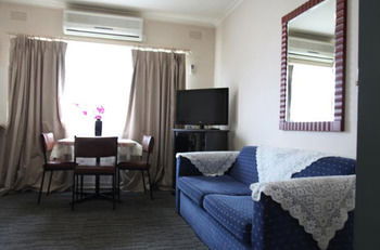 Carnegie Motor Inn - Accommodation Gladstone 13