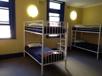 Central Perk Backpackers - Hostel - Accommodation Gladstone 33