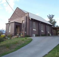 Church House BampB Gundagai - Accommodation Gladstone