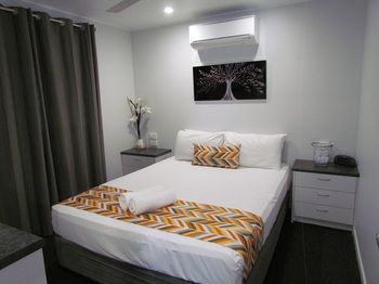 Alex Beach Cabins - Accommodation Gladstone 21