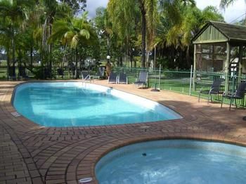 Glenwood Tourist Park & Motel - Accommodation Gladstone 1