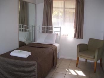 Glenwood Tourist Park & Motel - Accommodation Gladstone 5