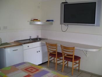 Glenwood Tourist Park & Motel - Accommodation Gladstone 12
