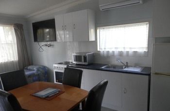 Glenwood Tourist Park & Motel - Accommodation Gladstone 17