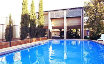 No 95 Accommodation - Accommodation Gladstone 2