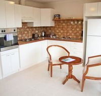 Yarra Glen Racecourse Apartments - Accommodation Gladstone