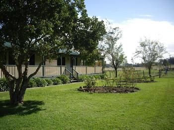 Brilex Park - Accommodation Gladstone 6