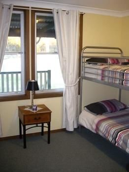 Brilex Park - Accommodation Gladstone 14