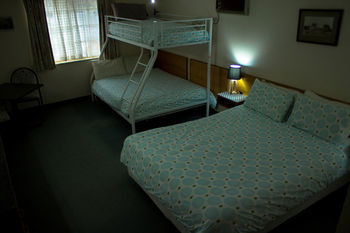 Shearing Shed Motor Inn - Accommodation Gladstone 76