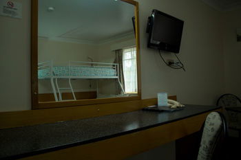 Shearing Shed Motor Inn - Accommodation Gladstone 77
