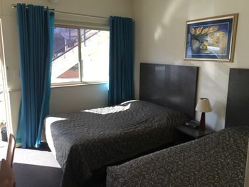 Westside Motor Inn - Accommodation Gladstone 5