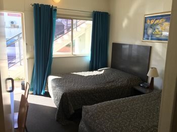 Westside Motor Inn - Accommodation Gladstone 16