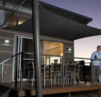 Savannah Cabins - Accommodation Gladstone