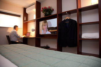 Grand Hotel Wyong - Accommodation Gladstone 5