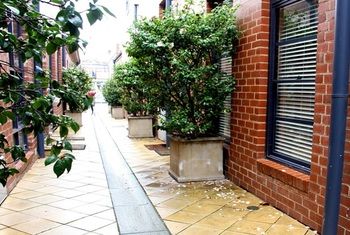 Apartment2c - Old Hat Factory - Accommodation Gladstone 1