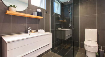 Apartment2c - Moonstruck - Accommodation Gladstone 1