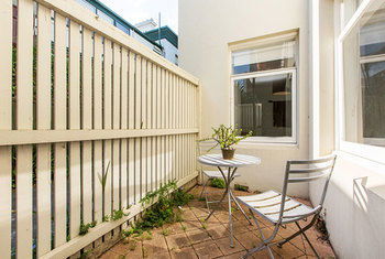 Apartment2c - Moonstruck - Accommodation Gladstone 10