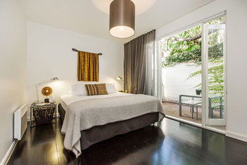 Apartment2c - Moonstruck - Accommodation Gladstone 12
