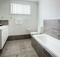 Wallsend Executive Apartments - Accommodation Gladstone