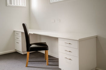 Wallsend Executive Apartments - Accommodation Gladstone 9